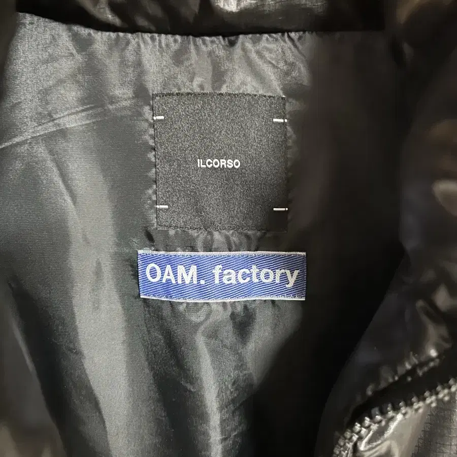 일꼬르소 x OAM.factory 구스다운베스트(패딩조끼)