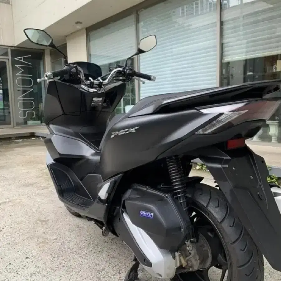 pcx125 2021년식 판매합니다.