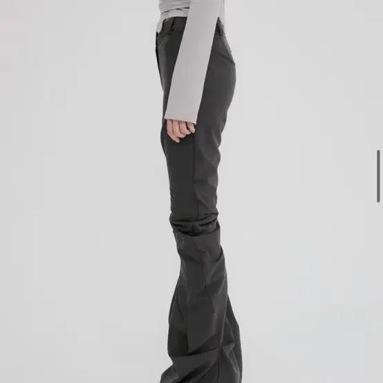 flareup 플레어업 Asymmetrical Drape Pants