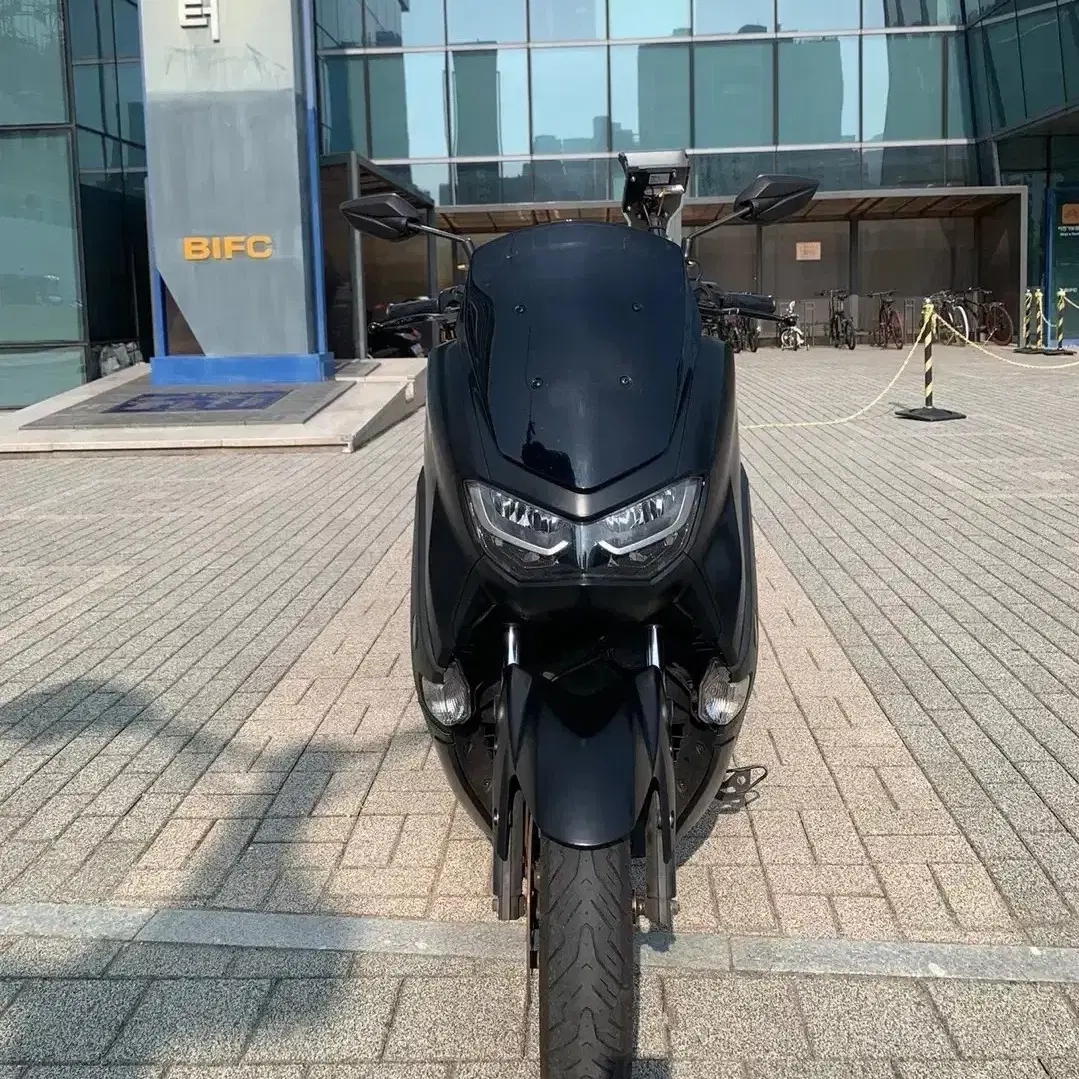 nmax125 2022년식 판매합니다.