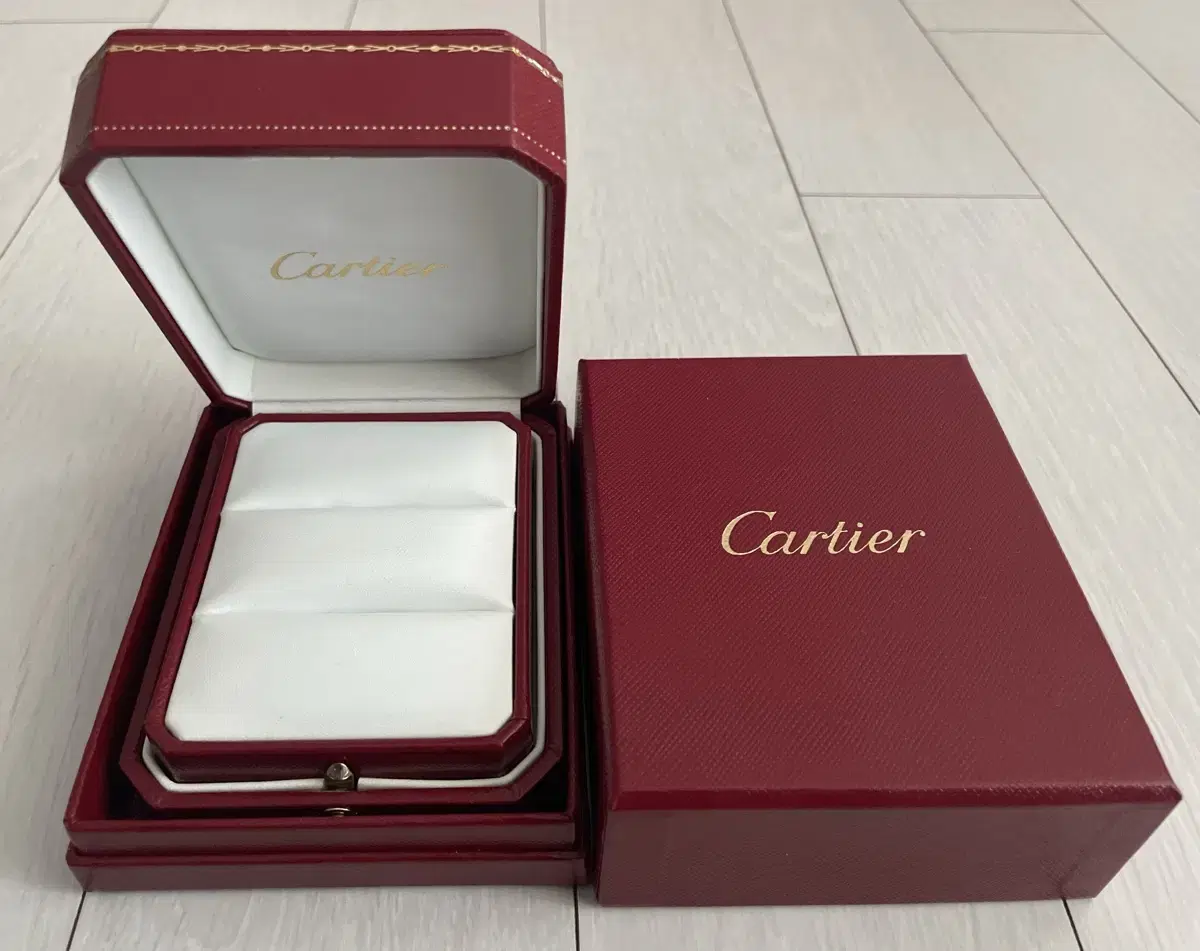 [Cartier]까르띠에 쥬얼리 반지(2구 수납용) 케이스 & 박스 판매