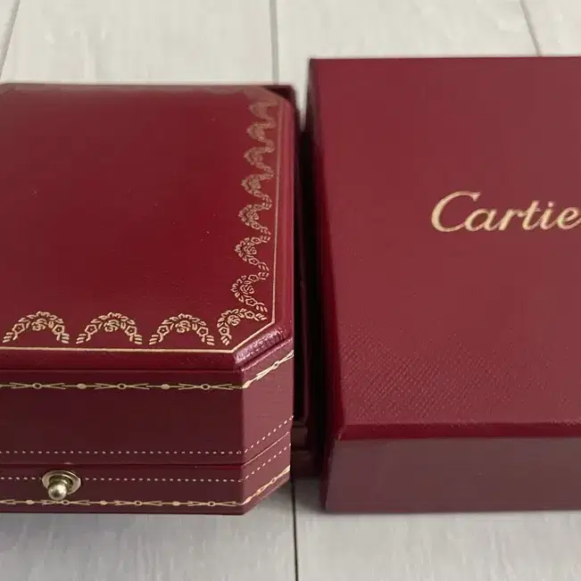 [Cartier]까르띠에 쥬얼리 반지(2구 수납용) 케이스 & 박스 판매