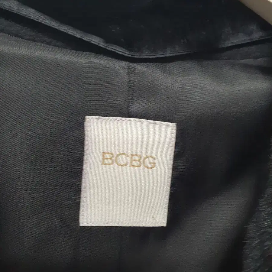 BCBG 코트