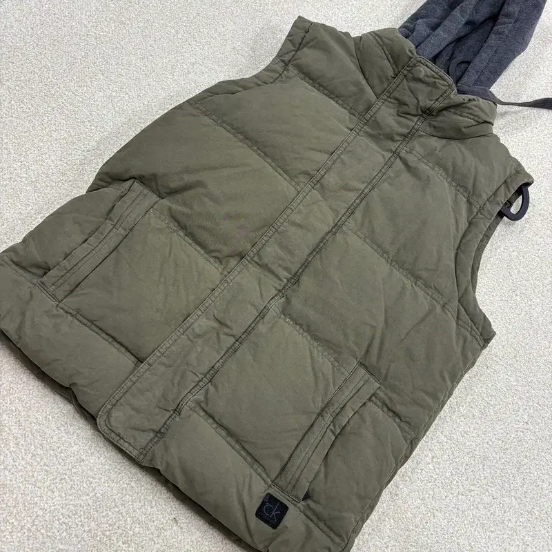 [Genuine/L] Calvin Klein Men's Padded Vest Khaki C4