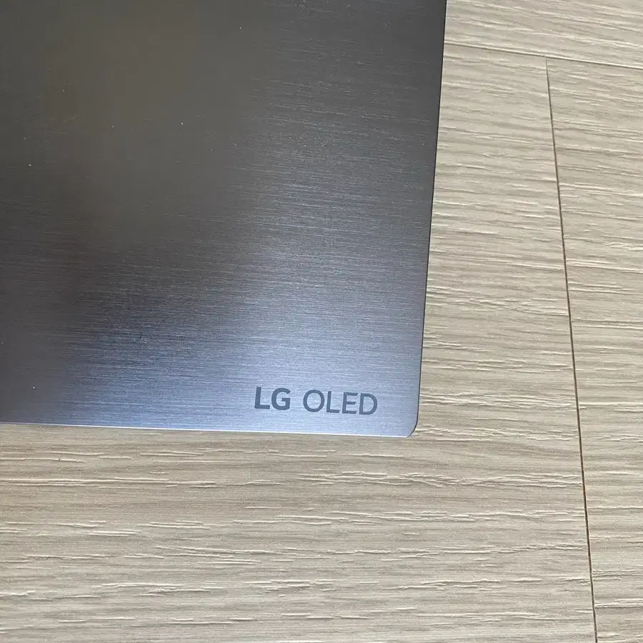 LG OLED 77인치 TV 스탠드