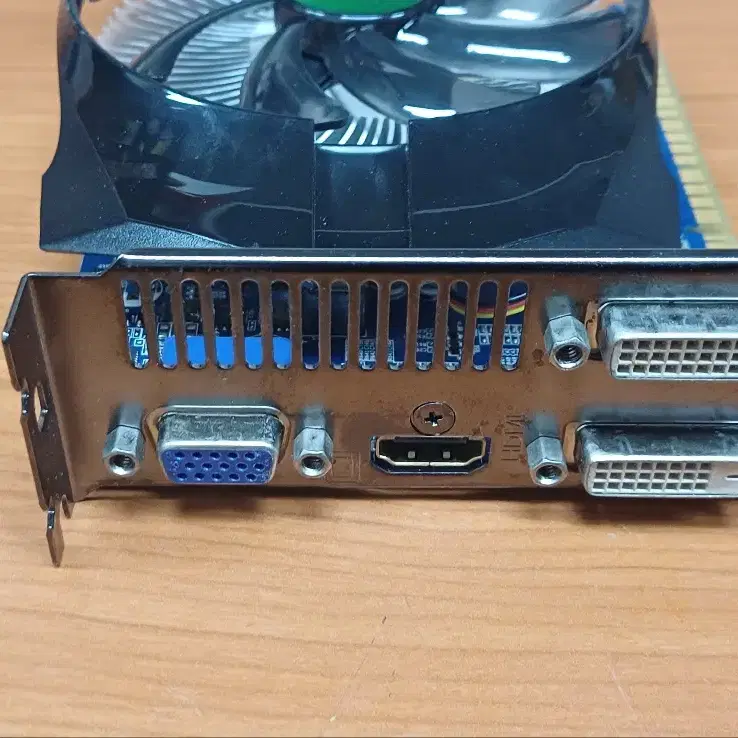 기가바이트gtx650 1g