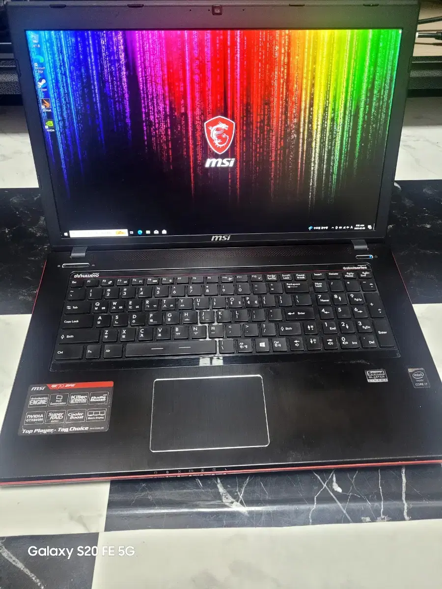 GTX 860M 17.3-inch MSI gaming laptop for sale.
