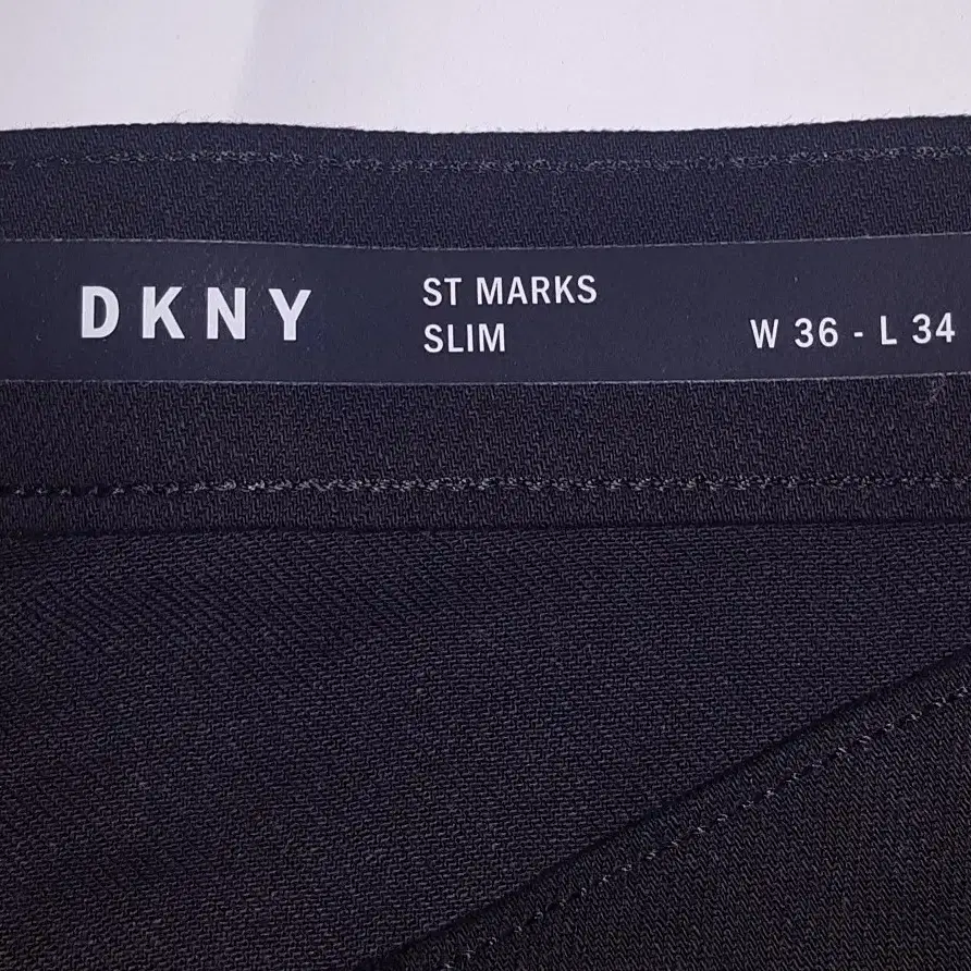 새제품) DKNY 블랙 데님 팬츠 36 정품 캘빈 양말 증정