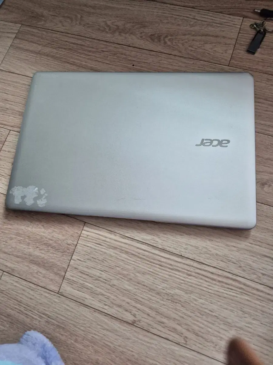 Acer one 13