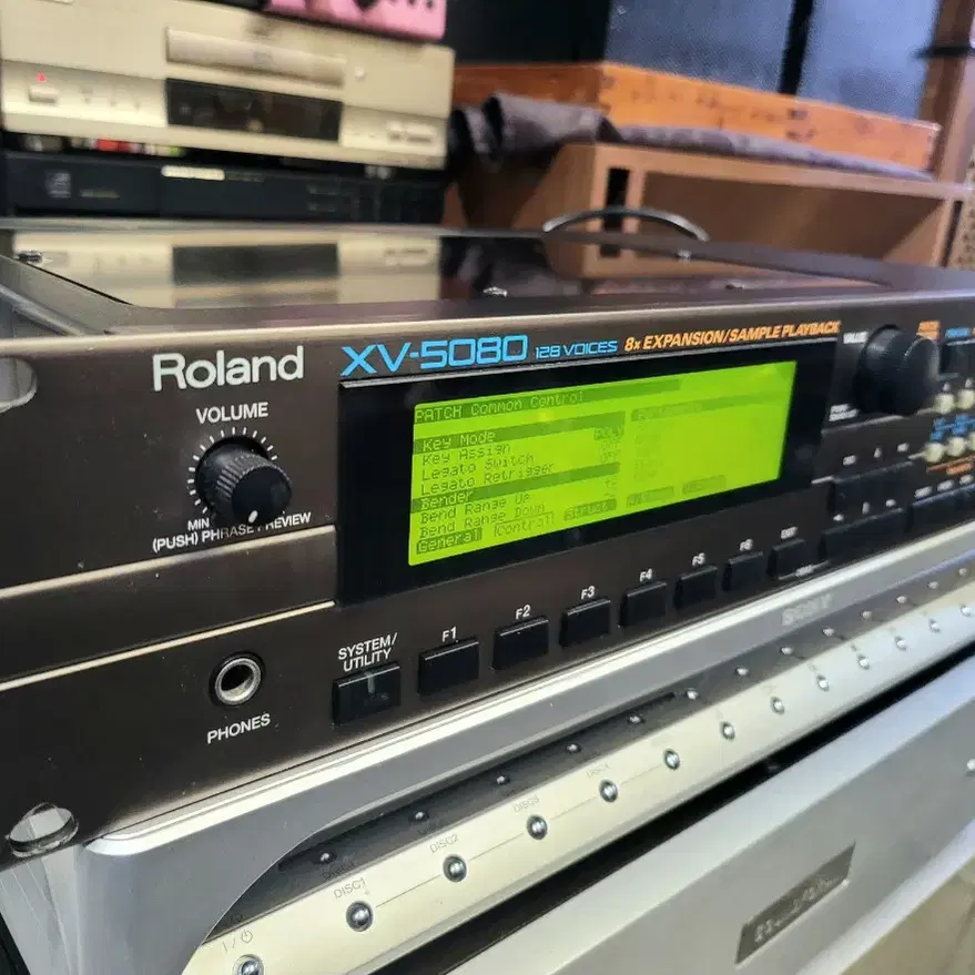 *ROLAND XV5080