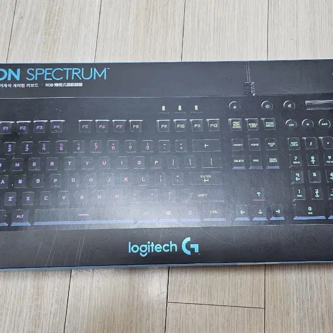 로지텍 G810 RGB ORION SPECTRUM