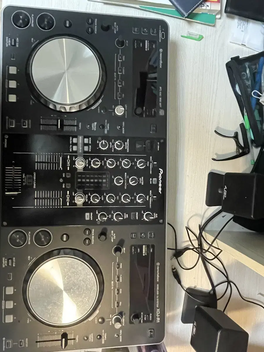 pineer xdj r1