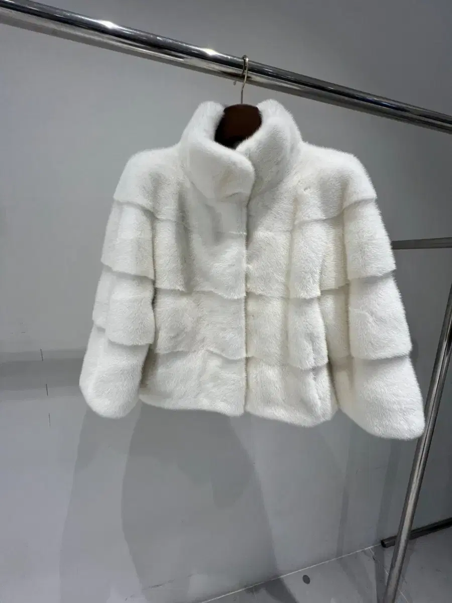 [Free Shipping] (New Products) High-end Mink Coat Outerwear Coat Real Mink Fur Coat Real Mink Fur Coat Jinseong