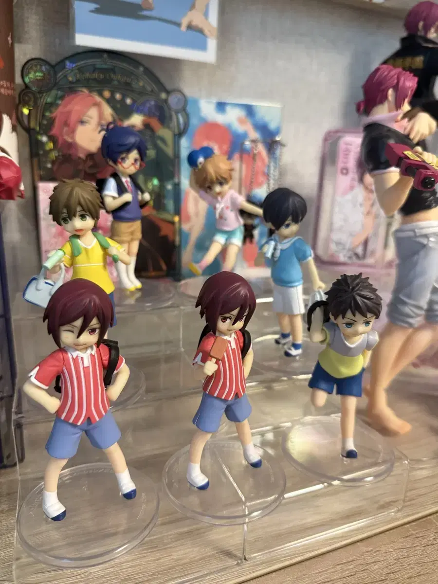 Free! Yontengo Figure bulk wts Matsuoka Rin Nayeon Haruka Makoto Sosuke