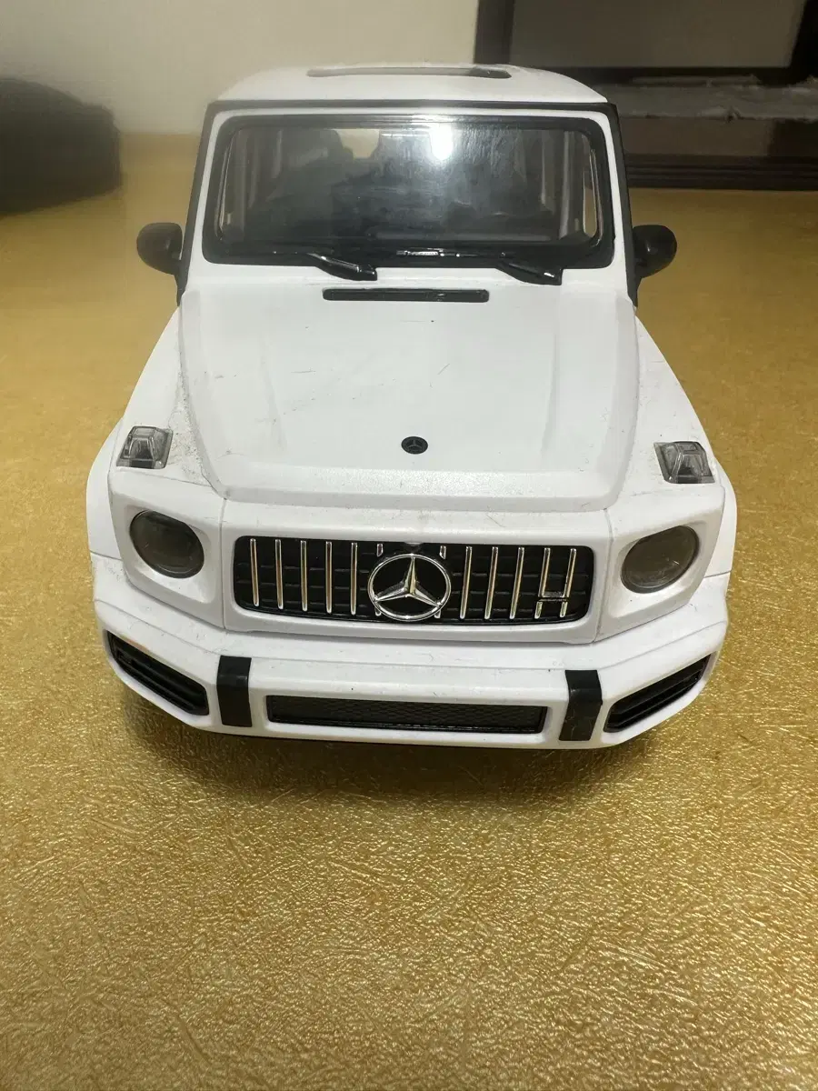 라스타 1:14 무선조종 RC카 벤츠 AMG G63, 화이트, 1개