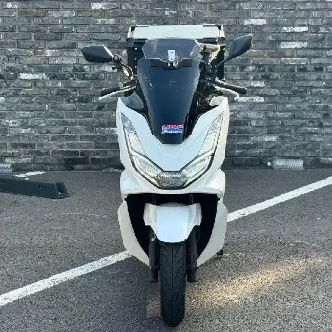 Pcx125 ABS 21년식 깔끔하고 컨디션좋은 바이크 판매