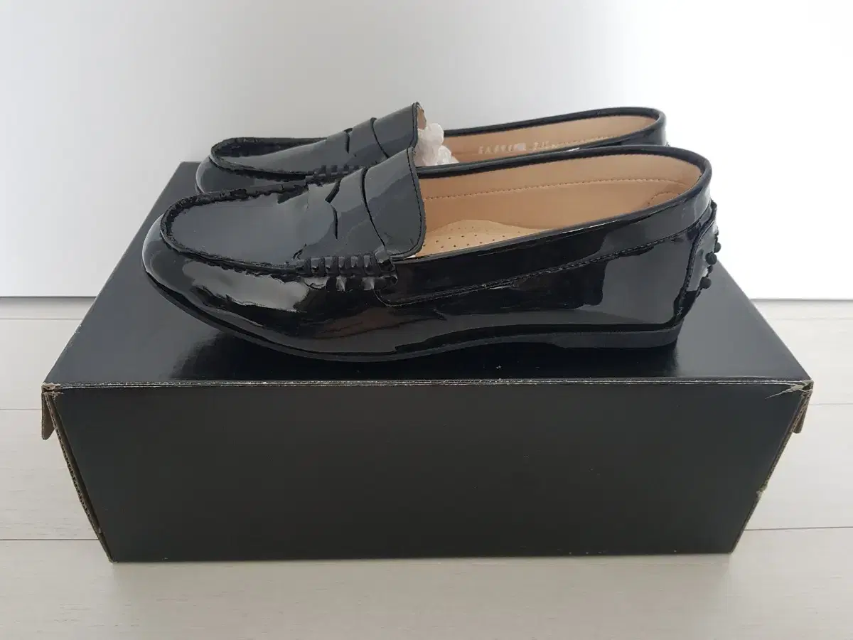 New Products) Potosi Italian-made shoes, loafers, and shoes 235