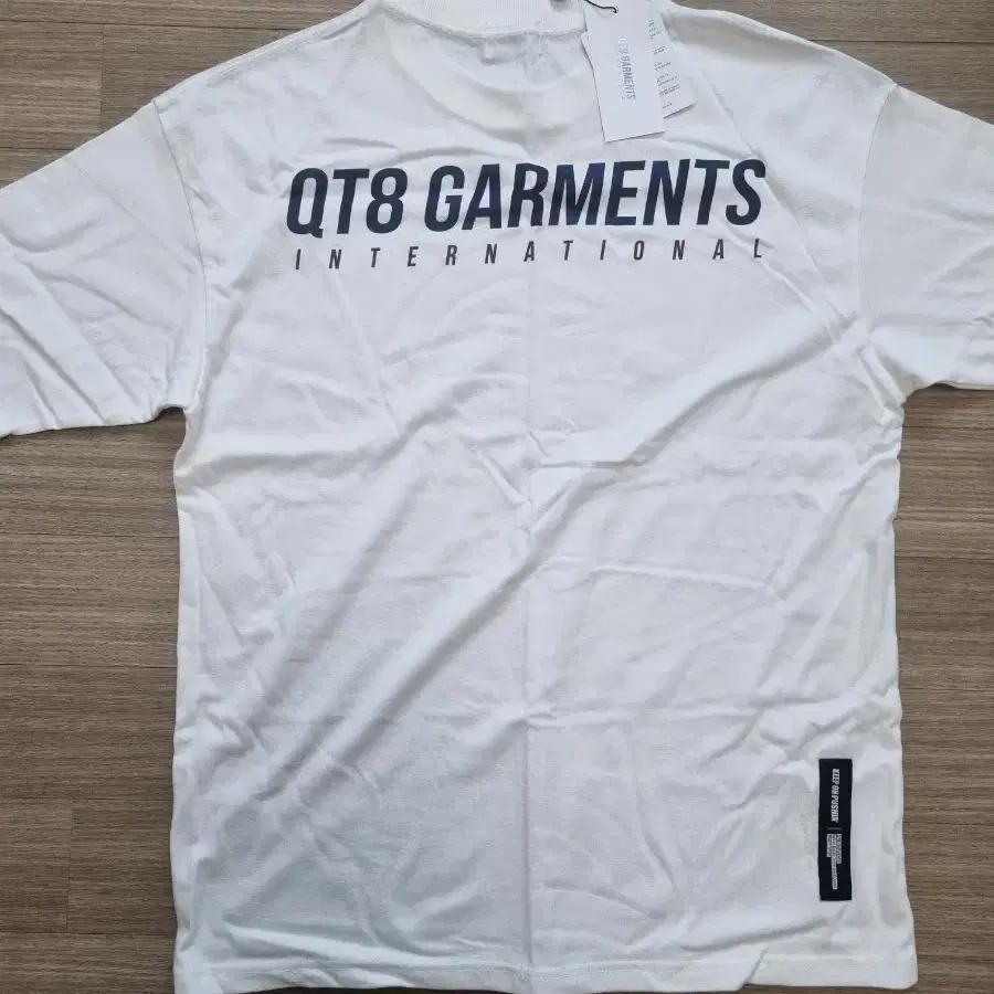 qt8 garments 티셔츠새상품