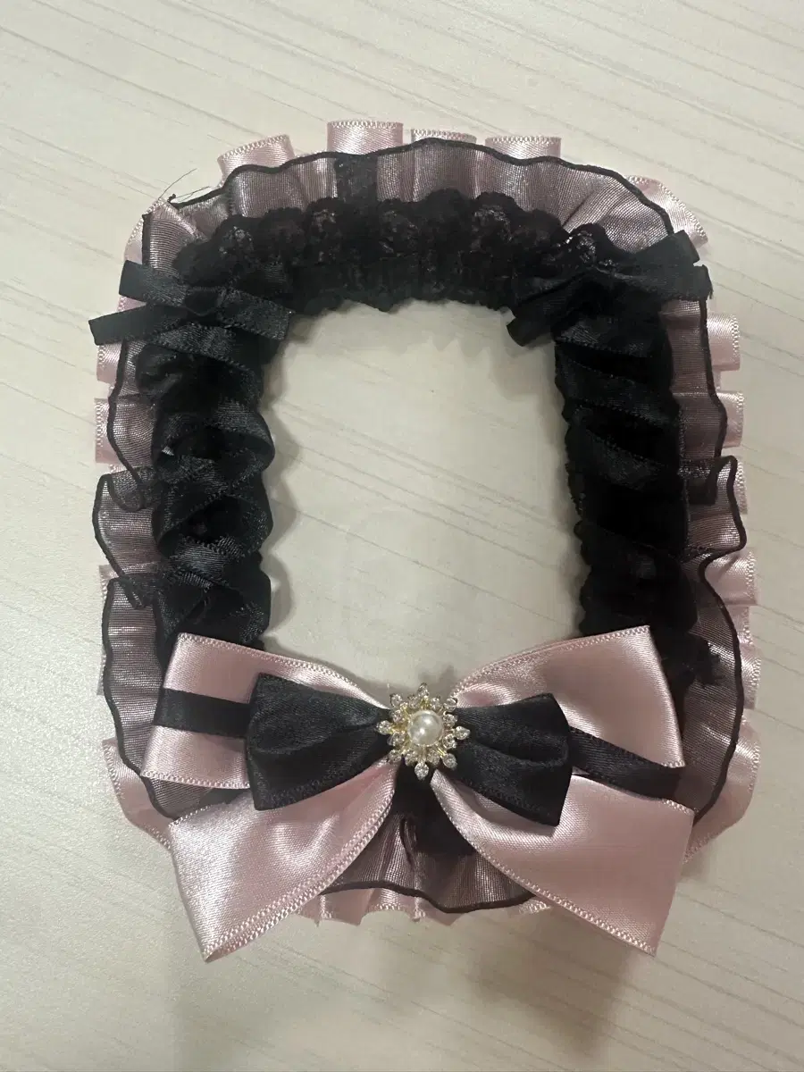 Pink Black Ribbon Lace Toploader