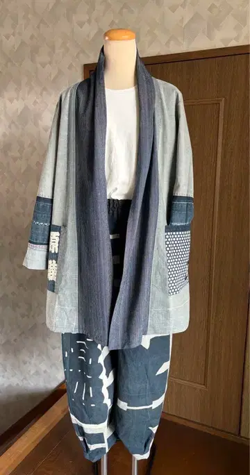 그레이 반텐 코트 하오리모노 네이비 나염 자수 하나뿐인 아이템