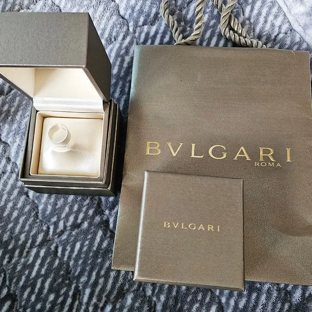 BVLGARI 불가리 반지박스 B 링형