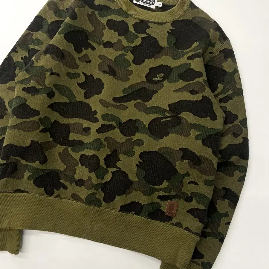 Bape 베이프 15SS 녹계 카모 크루넥 맨투맨