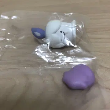 변신 메타몬 인간 모시
