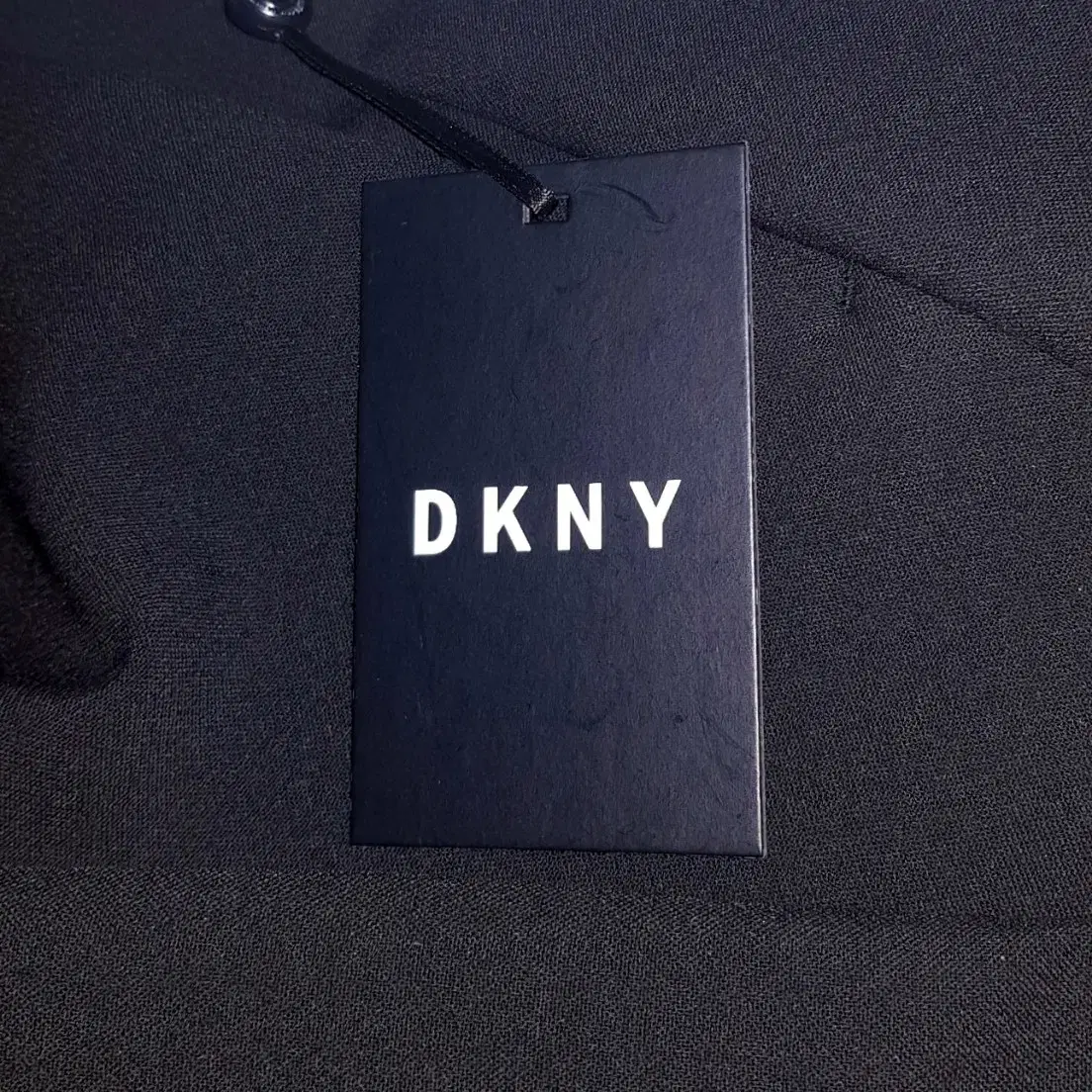 새제품) 39만8천원 DKNY 블랙 팬츠 38 캘빈 양말 증정