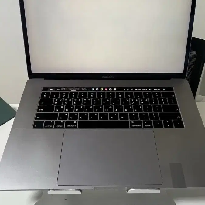 맥북프로 MacBook Pro 15 2018