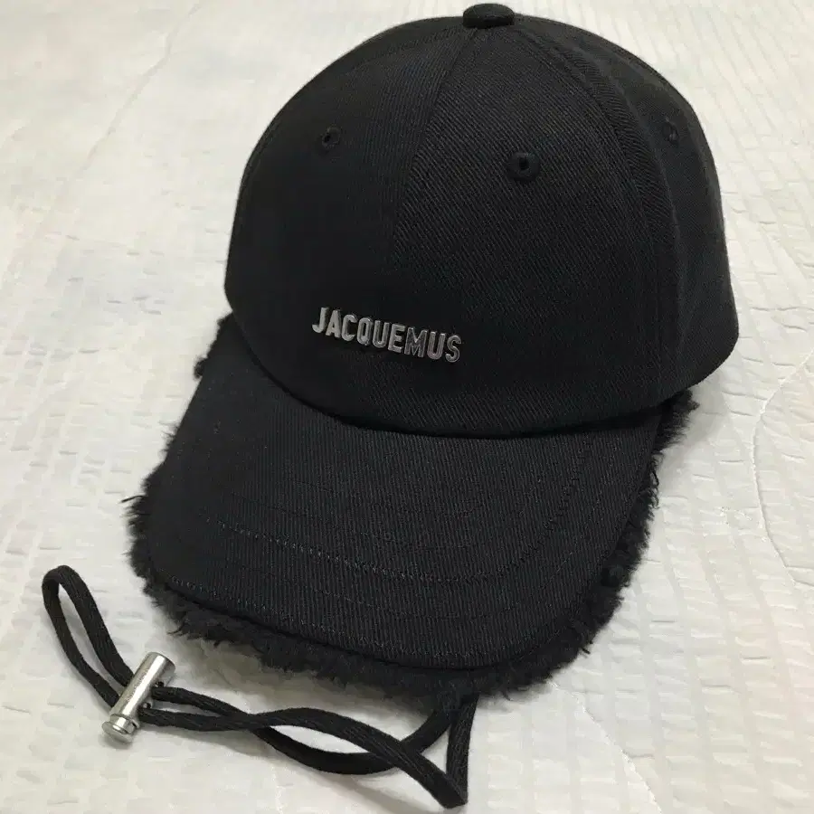 자크뮈스 새상품 모자 볼캡  58cm 사이즈 자크미스 jacquemus