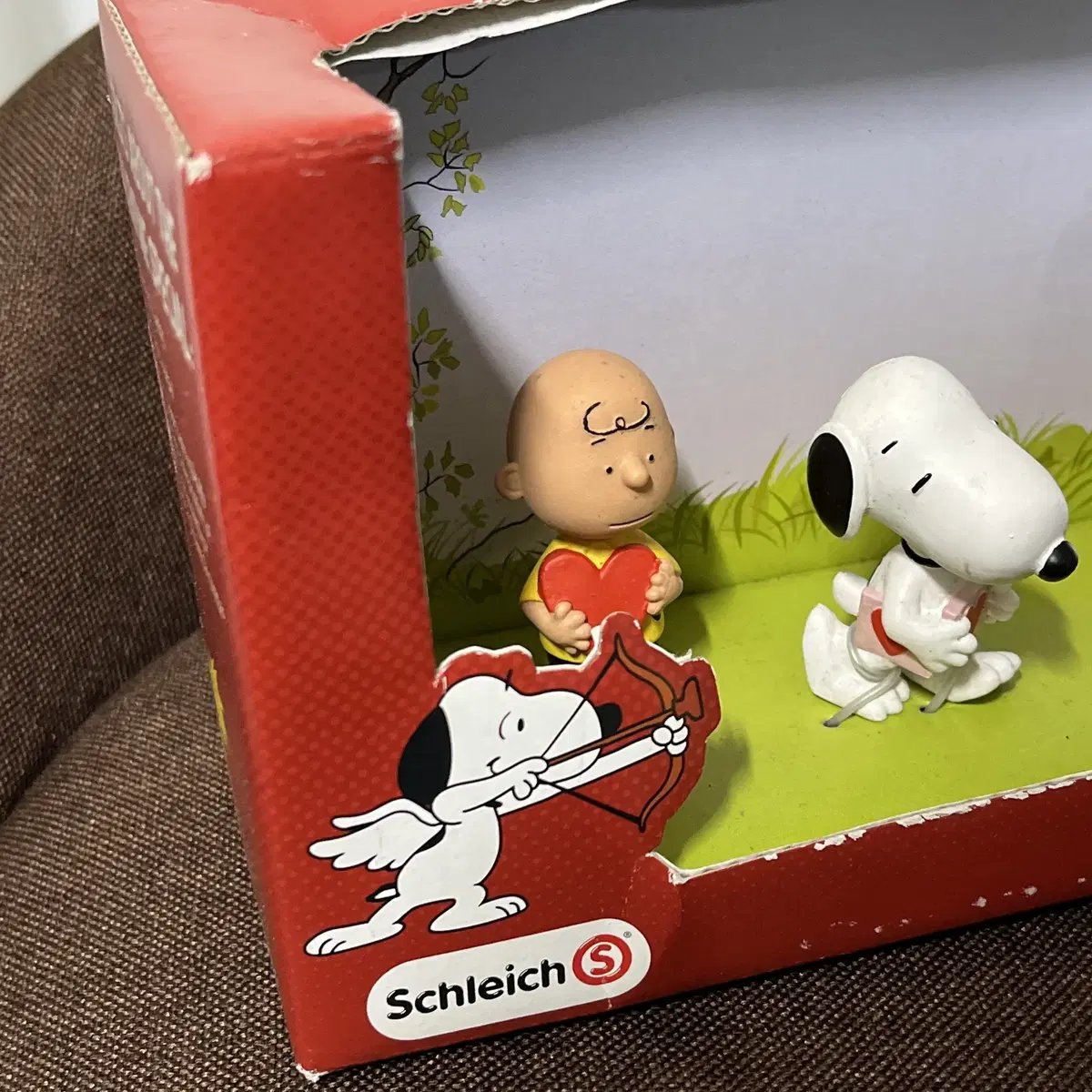 Schleich 2015 charlie brown valentines