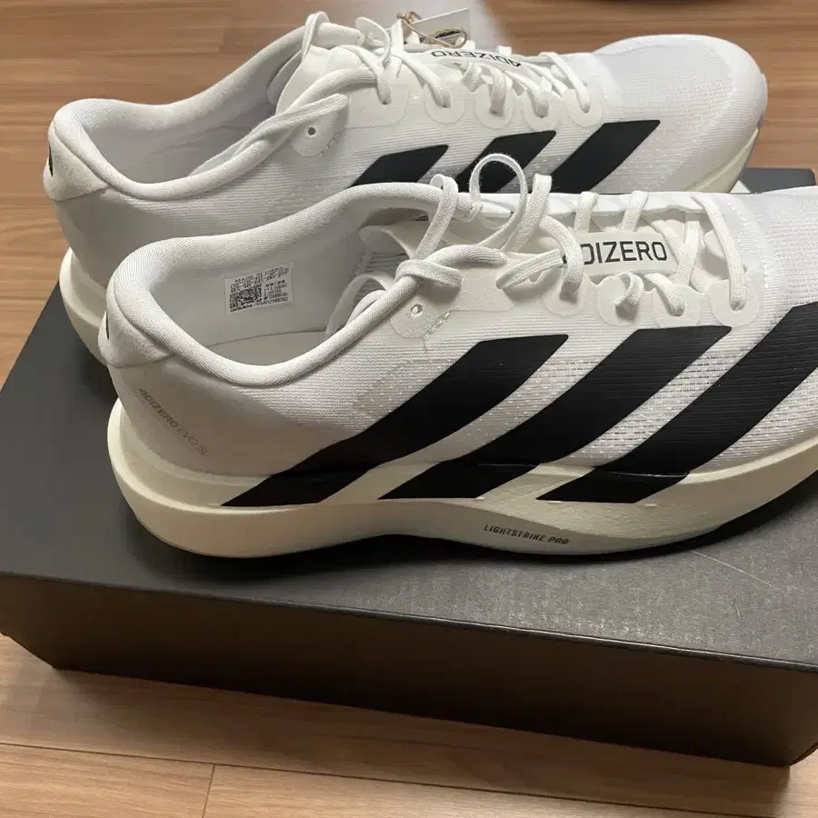 아디다스 adizero Evo SL 화이트 285 새상품