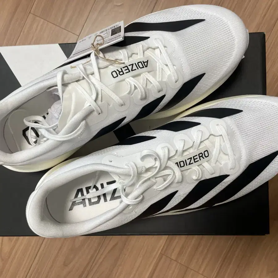 아디다스 adizero Evo SL 화이트 285 새상품