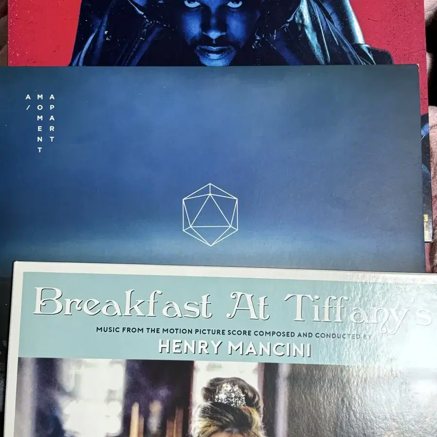 티파니에서 아침을, weekend 위켄드, odesza 한정판 lp 엘피