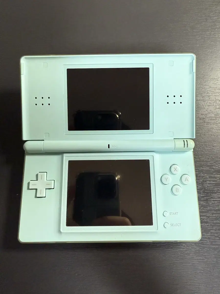 닌텐도 DS lite 아이스블루 판매합니다