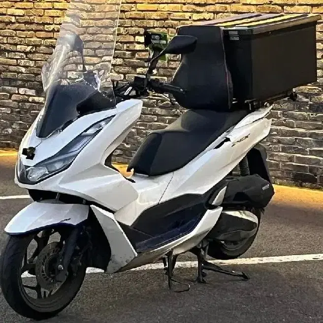 Pcx125 21년 ABS 블랙박스 배달세팅 판매