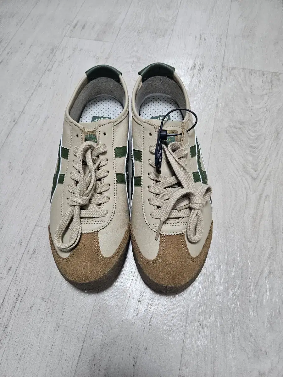 [판매]Onitsuka Tiger Mexico 66 Beige Green