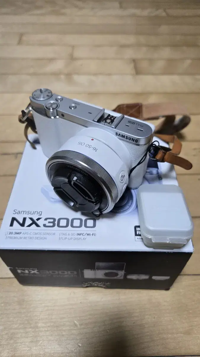 심성 NX3000 미러리스 카메라