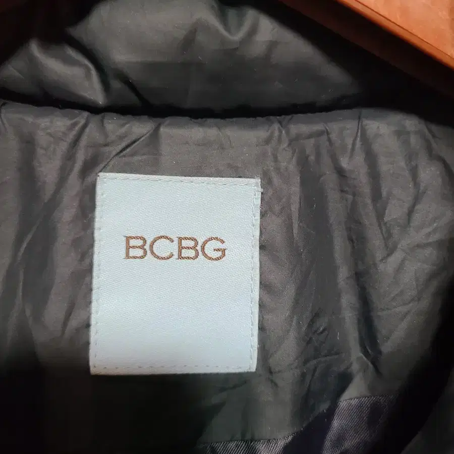 BCBG  구스다운 폭스퍼 롱패딩 66