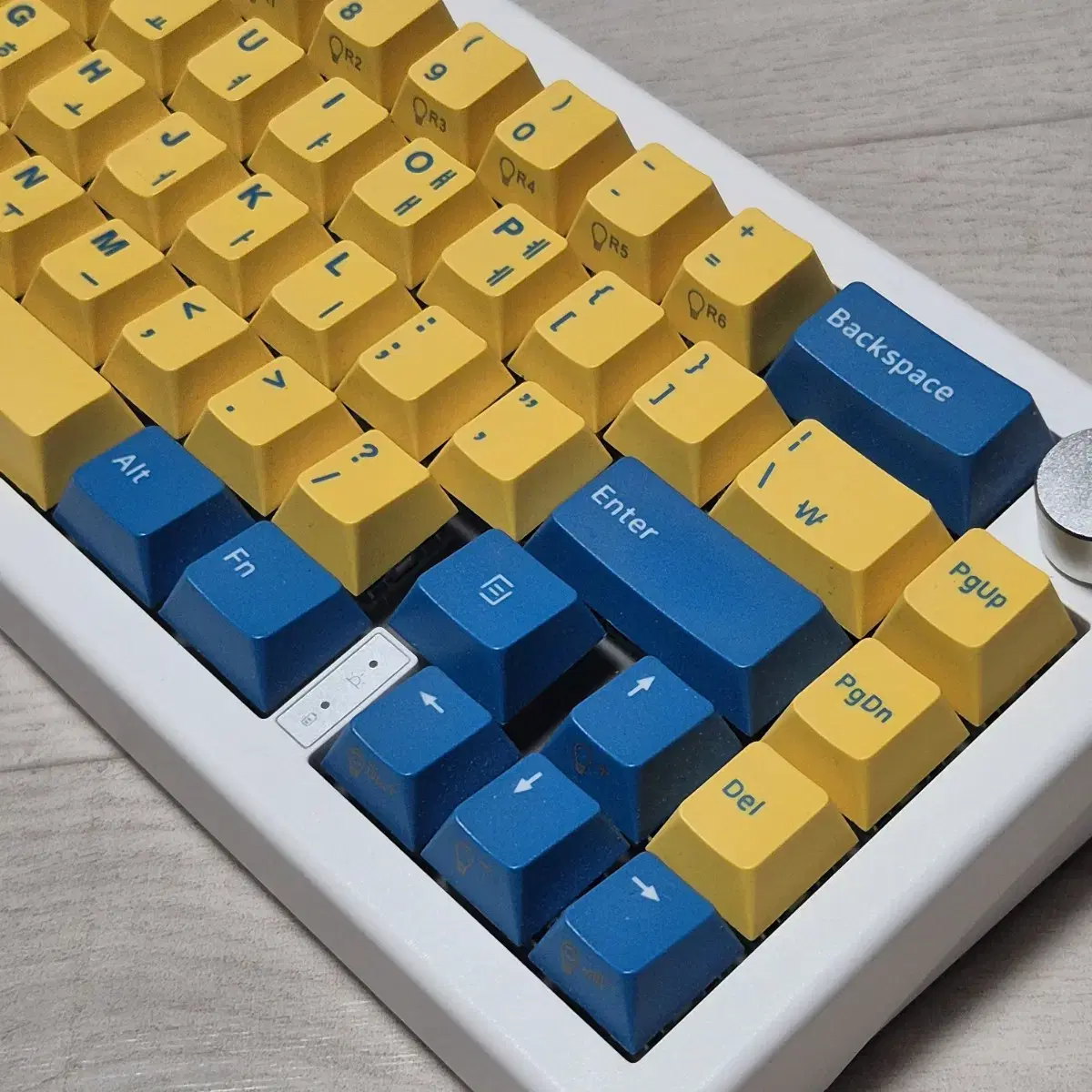 gmk67 유무선 기계식 키보드