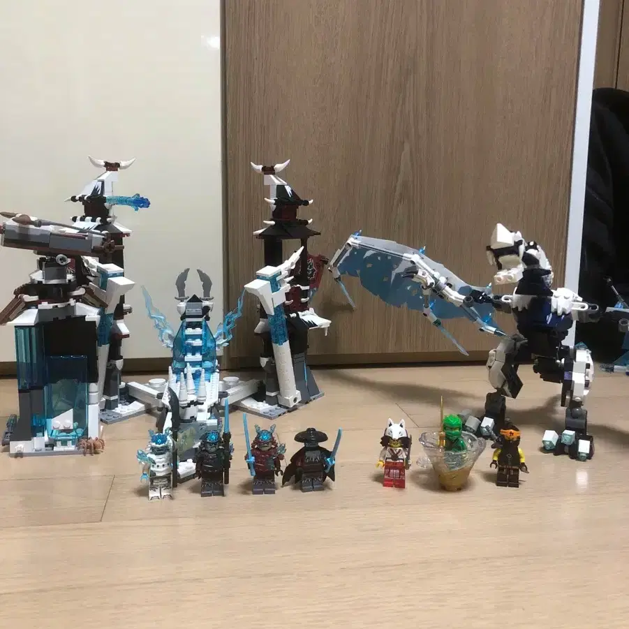 The Forsaken Emperor 70678 Ninjago Ninjago 70678 Ice Emperor