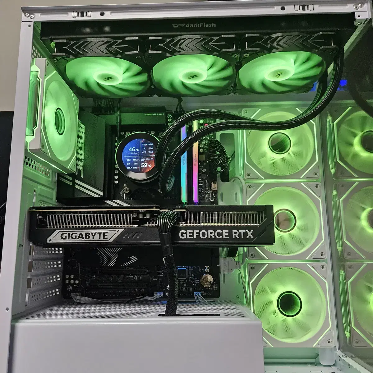 9800x3d, x870 wifi, rtx5080 새상품 본체