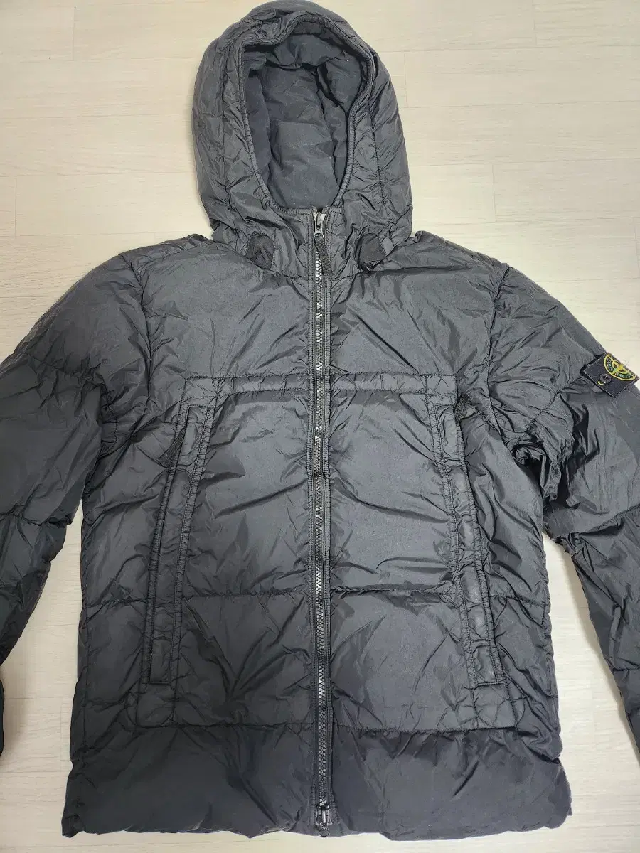 Stone Island Garment Dying Crinkle Wrap Down Padding