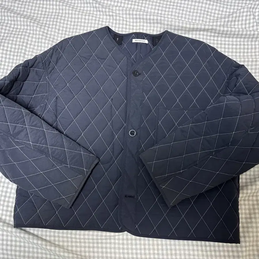 BIRTHDAYSUIT QUILTED CARDIGAN - NAVY