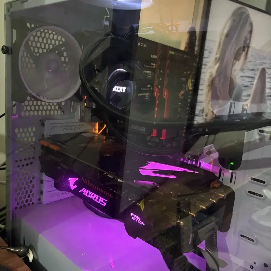 I7-8700k+GTX1080ti 게이밍PC 팝니다