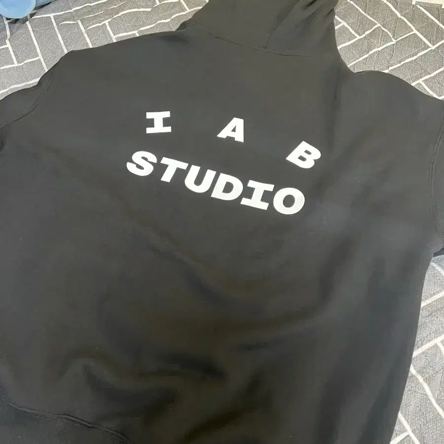 IAB STUDIO 후드티 L