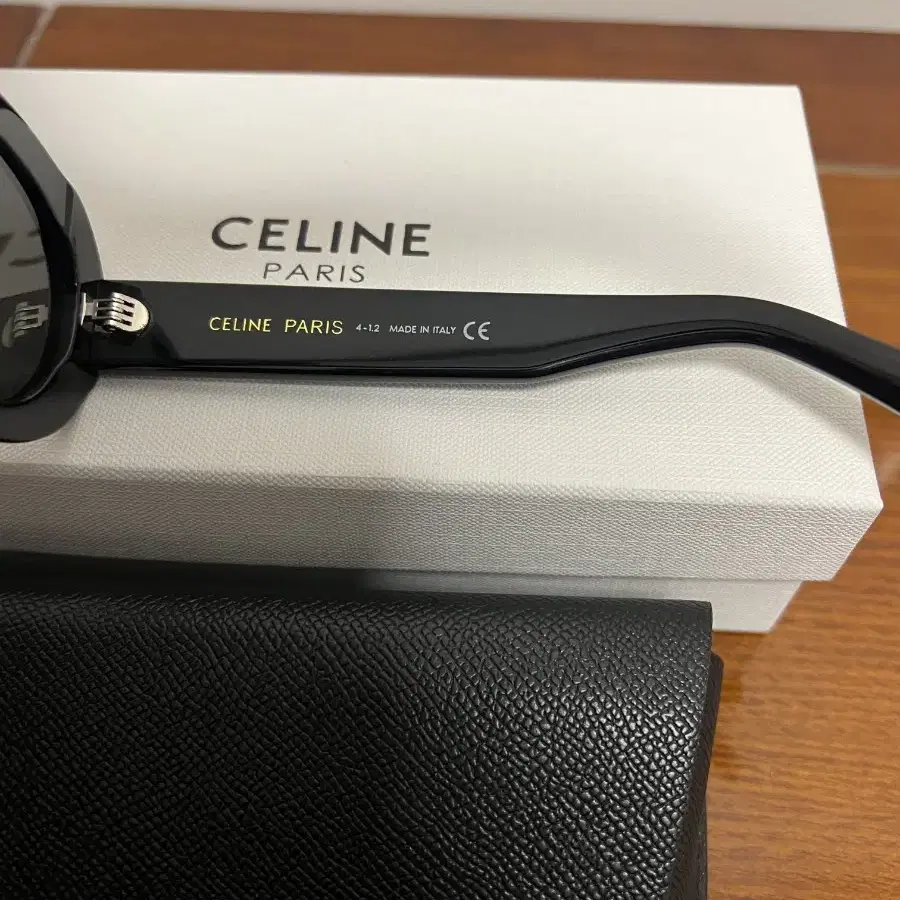 celine 개선문 선글라스