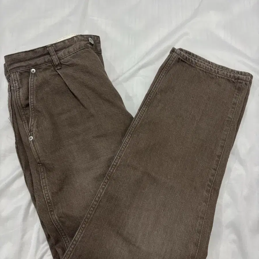 [사이즈 1] 러프사이드 Drape Denim Pants Brown