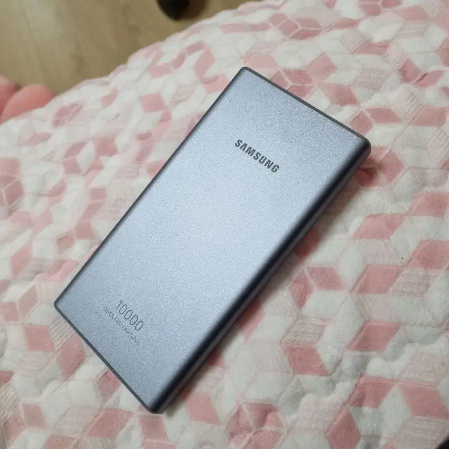 삼성 정품 10,000mAh 보조배터리 판매합니다!