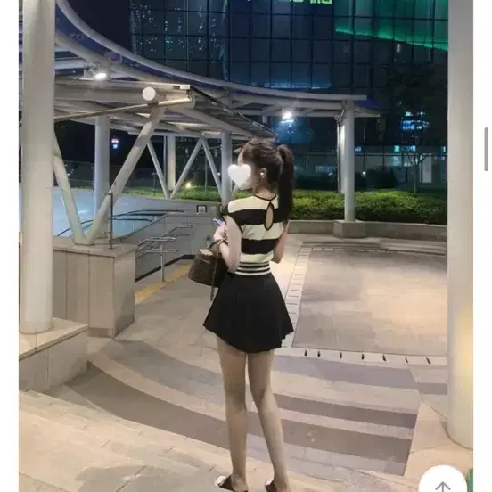 허리 쏙 쿠 단가라 티 단가라 브이넥 단카라 티